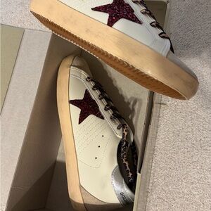 Golden Goose Cream Sneakers with Red Star